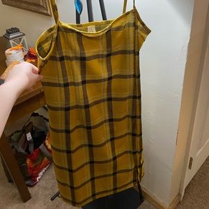 Short plaid dress
